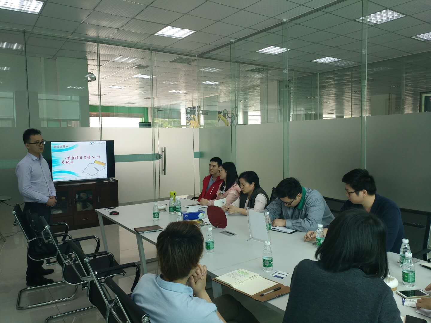 祝贺罗庚机器人签约顺景乐鱼leyu（中国）